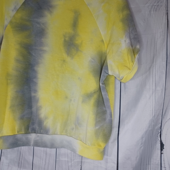 Painted Threads Yellow and Gray Tie-Dye Women's Top - Picture 9 of 10